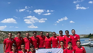 Kano’da Büyükşehirli Sporcular Madalyaları Göğüsledi