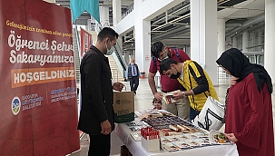 Büyükşehir Belediyesi Üniversiteye başlayacak öğrencileri karşıladı