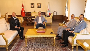 Tehditle gazetecilik yapanların yok olması lazım...