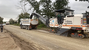 Yenilenen altyapı sonrasında sıra sıcak asfaltta...