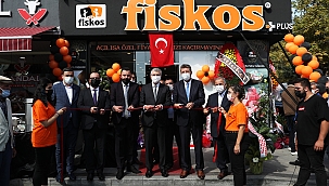 Başkan Yüce; “Meydanı hızla tamamlayıp şehrin hizmetine sunacağız”