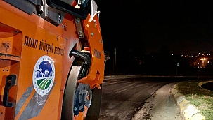 Büyükşehir Asfalt Çalışmalarını Gece Mesaisiyle Sürdürdü