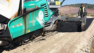 Büyükşehir Bağlar’da Okul Yolunu Asfaltla Buluşturdu