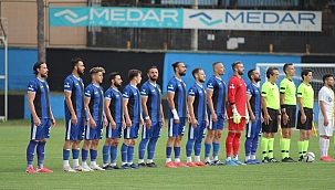 Hakem böyle istedi. (1-1)