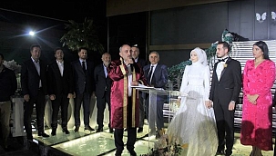 Siyaset ve İş Dünyasını Buluşturan Düğün...