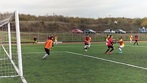 Akova Barışspor farklı kazandı...