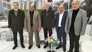 Gelecek Partisi Heyeti Fuarı ziyaret etti.