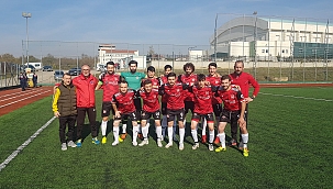 Yenimahallespor, Yeşilyurt Beldespor'u 2-0 yendi...