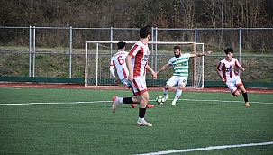 BOĞAZSPOR, YEŞİLLER GENÇLİK SPORA FARKLI YENİLDİ...