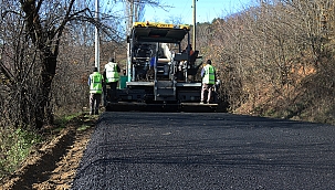 Büyükşehir asfalt ekipleri Pamukova’da