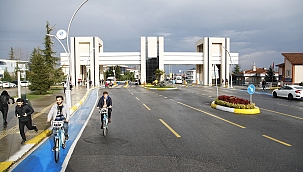 SAÜ bisiklet yoluyla renklendi: “Bisiklet hayatın merkezinde olacak”