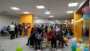 YURT ÖĞRENCİLERİ DOYASIYA EĞLENDİ