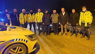 HENDEK AK PARTİ GENÇLİK KOLLARI YENİ YILA SAHADA GİRDİ