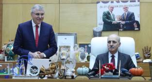 Numan Kurtulmuş; “Sakarya projeleriyle büyükşehir olmanın hakkını veriyor”