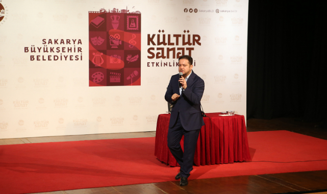 Pişgin; “Hz. Peygamberin ahlakı Hz. Musa’nın asası gibidir”