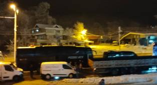 TEM VE D-100' DE TRAFİĞE KAR ENGELİ...