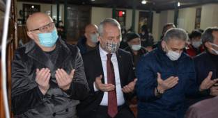 HENDEK'TE REGAİB KANDİLİ COŞKUSU