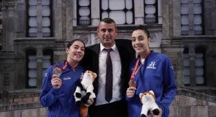 KARATECİLERİMİZ MADALYA İLE DÖNDÜ