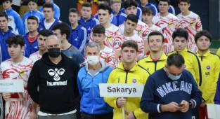 Okullar Arası Gençler Voleybol Müsabakası