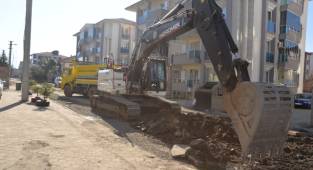 YENİMAHALLE’DE İKİ SOKAK DAHA YENİLENİYOR