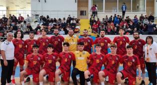 1954 Hendekspor kazanmaya devam ediyor