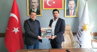 AK Parti'ye Almanak Ziyareti