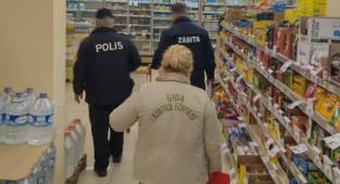 DEPOLAR VE RAFLAR DİDİK DİDİK İNCELENİYOR