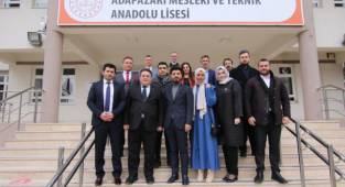 GENÇLİK HİZMETLERİ GENEL MÜDÜRÜ GENÇLERLE BULUŞTU