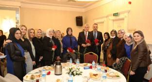 Kadınlarımızla yürüyeceğimiz uzun bir yol var...