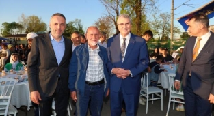 20 bin kişi kardeşlik sofrasında buluştu!