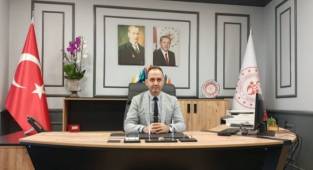 ADAPAZARI İLÇE SPOR DOLU DOLU