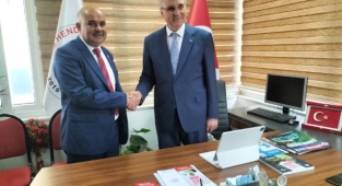 Başkan Yüce Hendek'li Muhtarlarla Buluştu