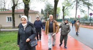 Büyükşehir İlk Kafileleri Uğurladı: Termal Tatille Huzur Buluyorlar