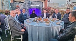 Milletvekili Atabek, OSB Restaurant'ta iftar açtı.