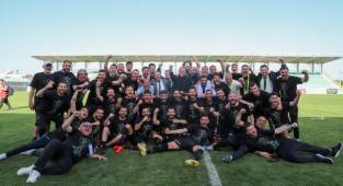 ŞAMPİYON SAKARYASPOR!