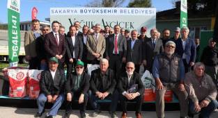 Üreticiye 10 bin 640 kilogram yağlık ayçiçeği tohumu desteği