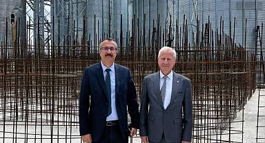 Başkan Sarı ve Tarım ve Orman İl Müdürü Özerdem Alancuma'da...