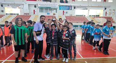 Çocuk Oyunları Şenliklerinde, madalyalar sahiplerini buldu.