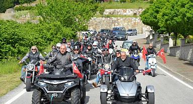 GENÇLERİMİZİ ÇOK SEVİYORUZ