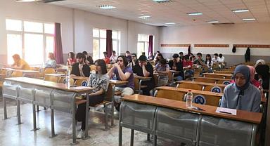 Hendek Sınav Kurs Merkezinden Ücretsiz TYT Provasına yoğun ilgi