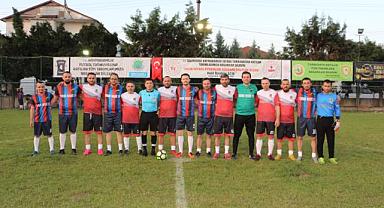 Uzunçarşı Mahallesi Dikmen Gençlikspor'u Rahat Geçti