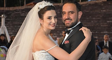 Öztürk ve Topçu Ailelerinden Düğün Teşekkürü 