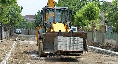 YENİMAHALLE’DE BİR SOKAK DAHA YENİLENİYOR