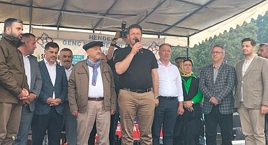 Akyazı'nın Sarı Çizmeli Uzun Adamı...