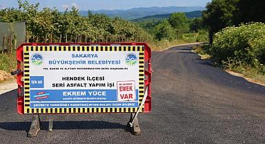 Büyükşehir’den Hendek’te asfalt mesaisi