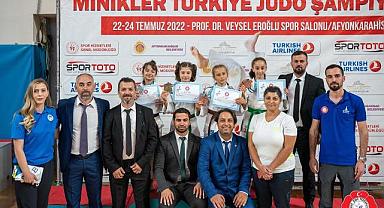 Minik judocular kürsüyü boş bırakmadı