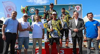 Sporun her alanına özel önem veriyoruz