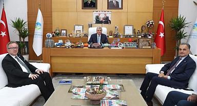 Yeni Rektör Hamza Al'dan Ekrem Yüce'ye ziyaret