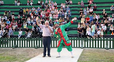 Minikler açık hava etkinliğinde gönüllerince eğlendi