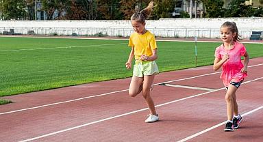 HENDEK BELEDİYESİNDEN ÇOCUK ATLETİZMİNİ GELİŞTİRME SEMİNERİNE DAVET!